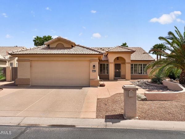 15609 W MULBERRY Drive, Goodyear, AZ 85395