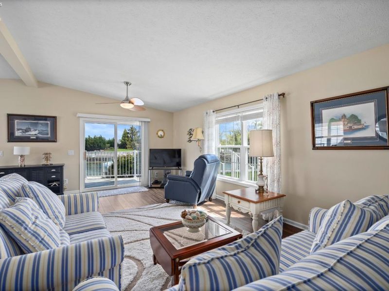 1561 N Starboard Avenue, Port Clinton, OH 43452 Photo 3