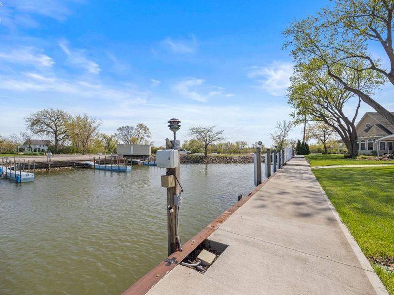 1561 N Starboard Avenue, Port Clinton, OH 43452 Photo 35