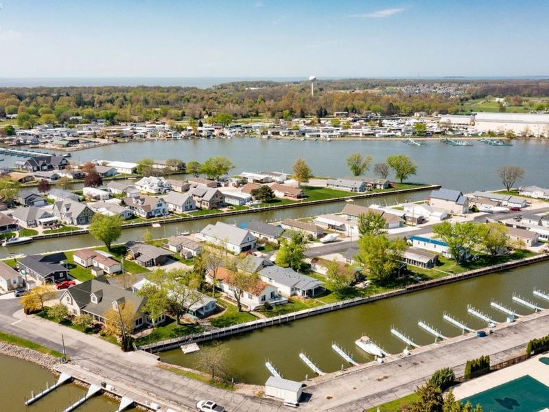 1561 N Starboard Avenue, Port Clinton, OH 43452 Photo 44