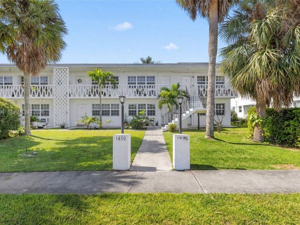 1450 NE 171st St, Unit 108B, North Miami Beach, FL 33162