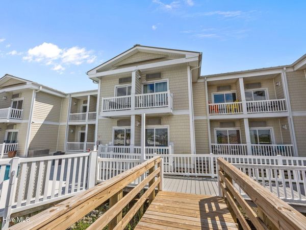 602 W Fort Macon Road, Unit 114, Atlantic Beach, NC 28512