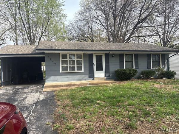 1927 Hudson Road , St Louis, MO 63136