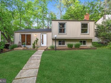 2228 COCQUINA DRIVE , RESTON, VA 20191