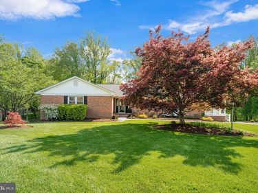 6028 BERWYND ROAD, FAIRFAX, VA 22030