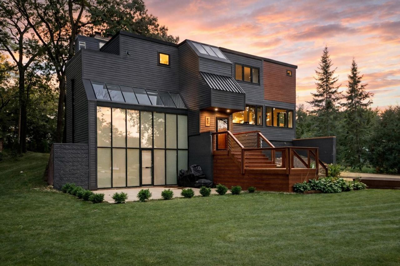 401 River Lane, Anoka, MN 55303