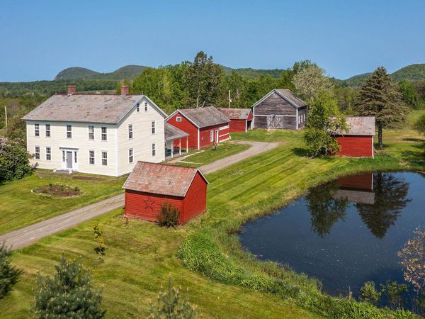 1267 Kelley Hill Road, Pawlet, VT 05761