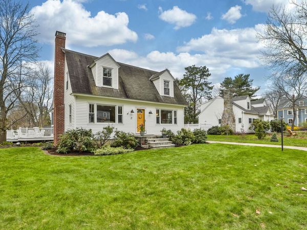 25 Eastman Street, Nashua, NH 03060