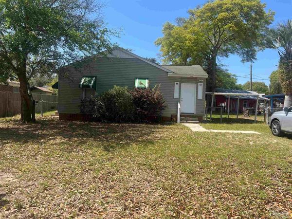 103 NW Kalash Rd, Pensacola, FL 32507