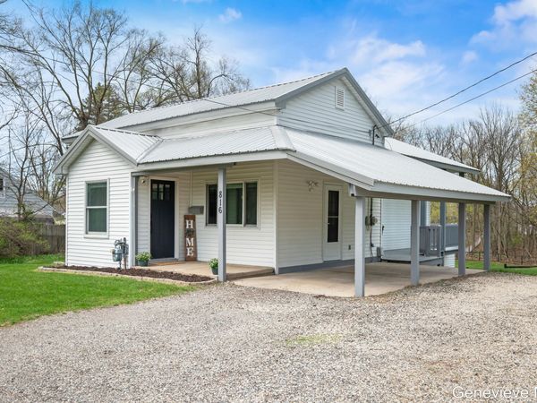 816 W Montcalm Street, Greenville, MI 48838