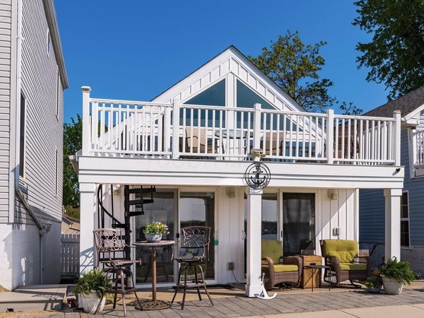 39 Rosebraugh Circle, Buckeye Lake, OH 43008