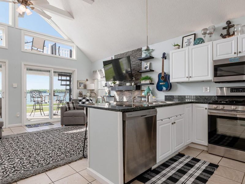 39 Rosebraugh Circle, Buckeye Lake, OH 43008 Photo 16