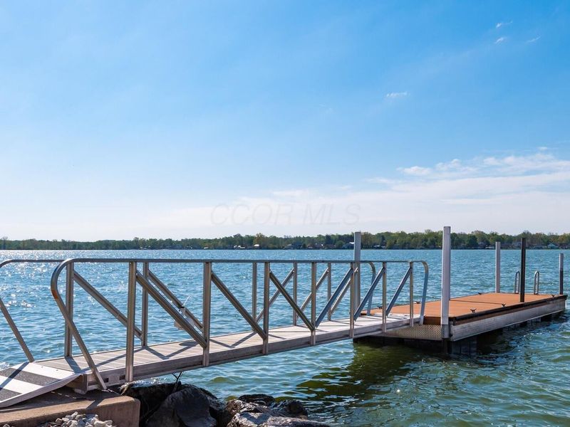 39 Rosebraugh Circle, Buckeye Lake, OH 43008 Photo 6