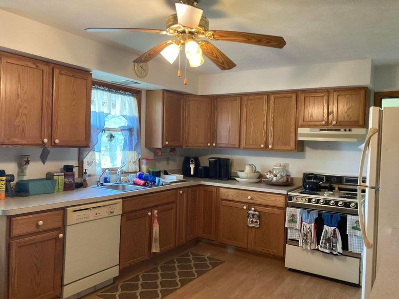 4699 State Route 56 SE, London, OH 43140 Photo 5