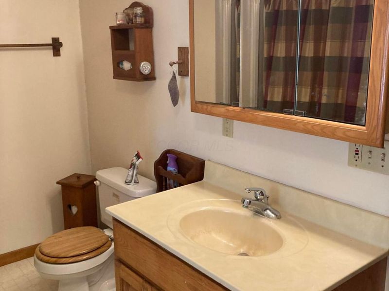 4699 State Route 56 SE, London, OH 43140 Photo 8