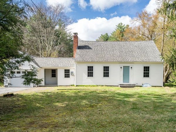 71 Glezen Ln, Wayland, MA 01778