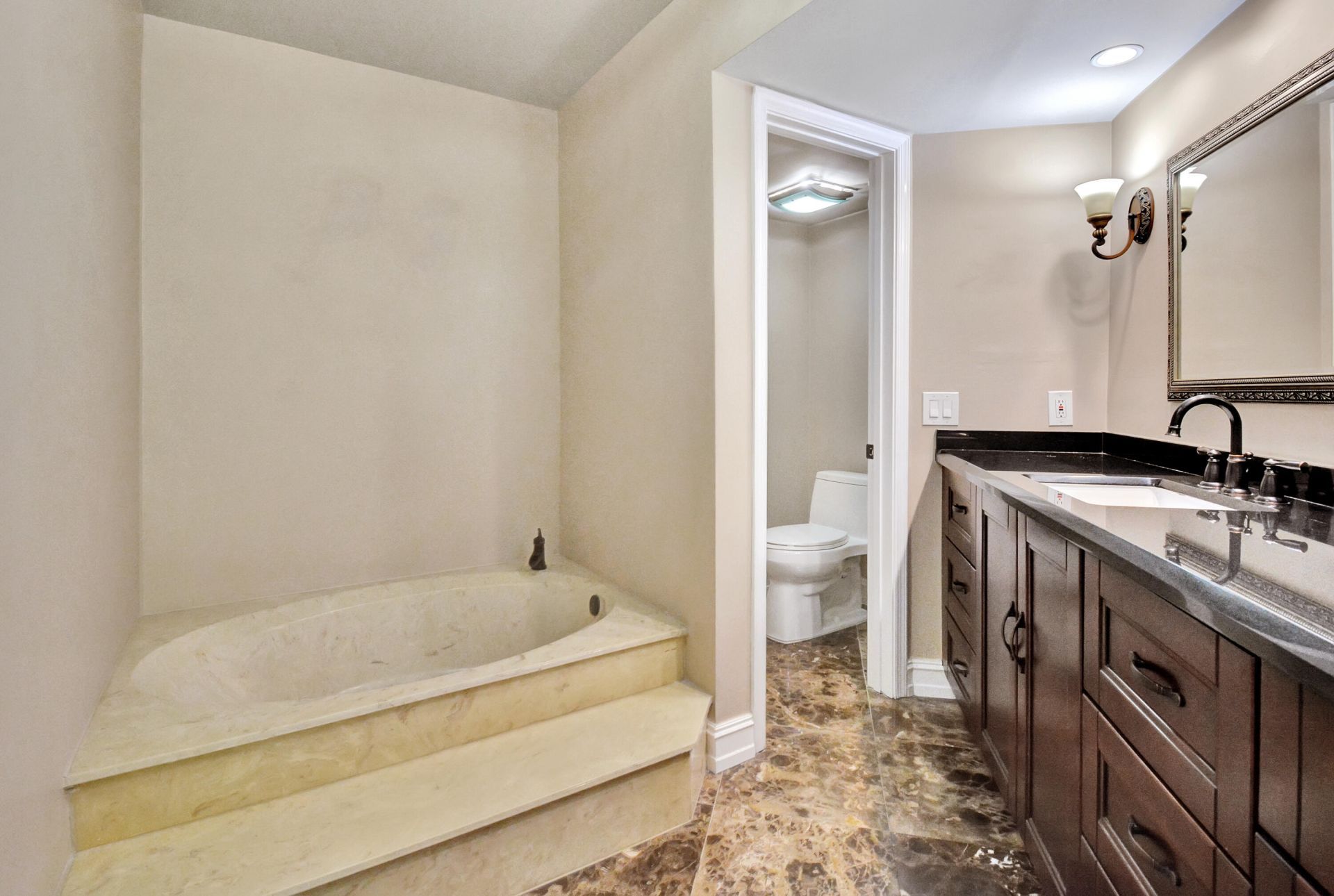 5590 Coach House Circle, Unit A, Boca Raton, FL 33486 Photo