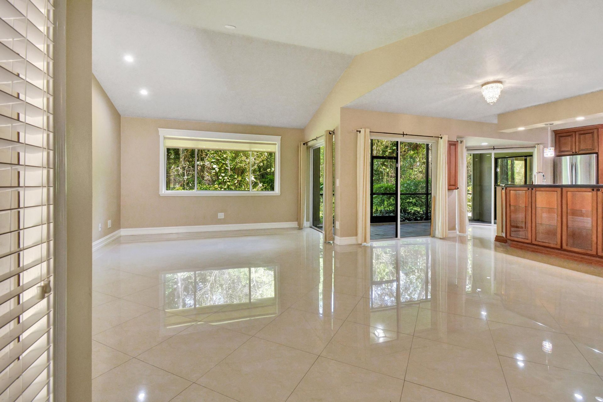 5590 Coach House Circle, Unit A, Boca Raton, FL 33486 Photo