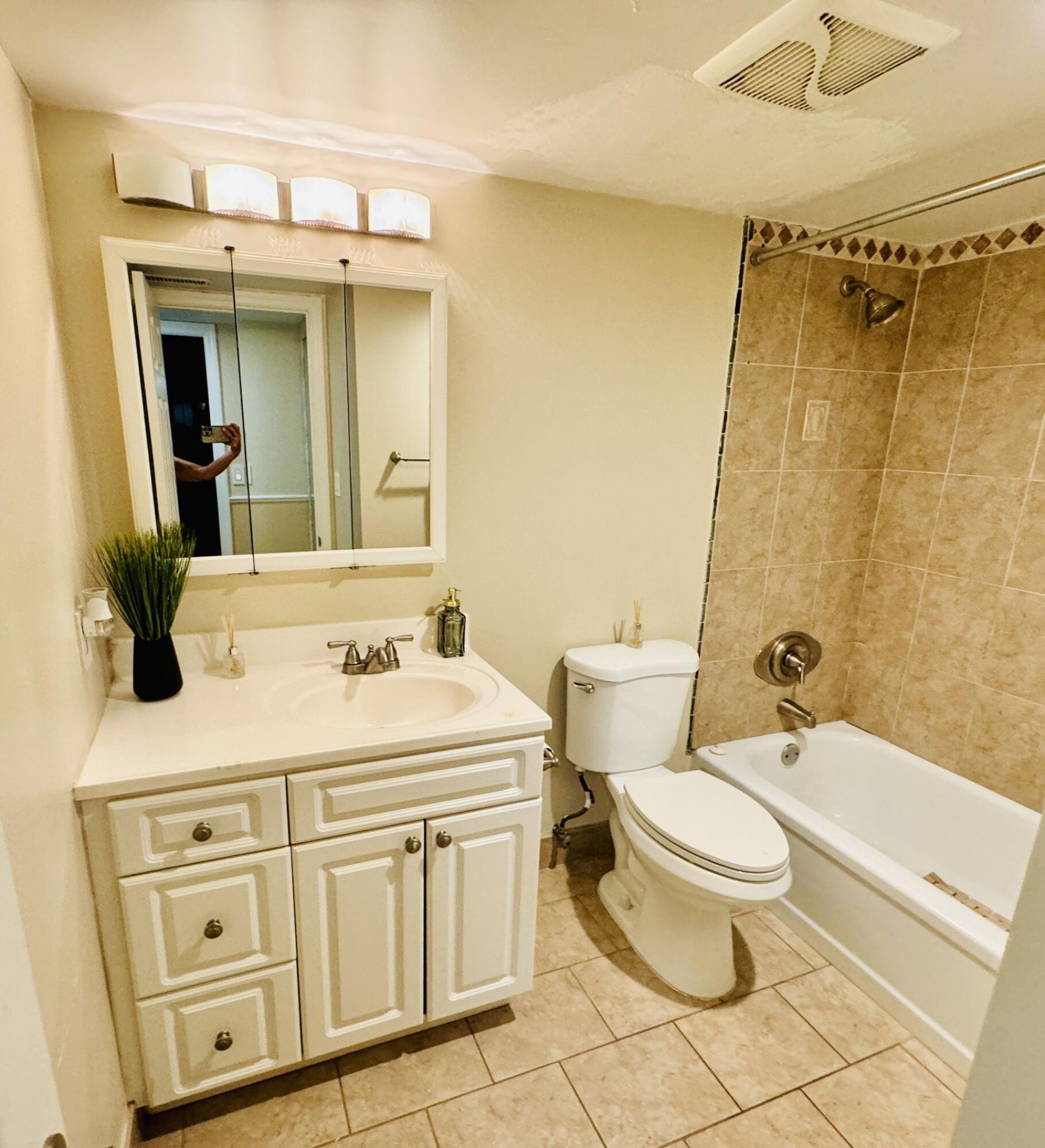 2731 Taft Street, Hollywood, FL 33020 Photo