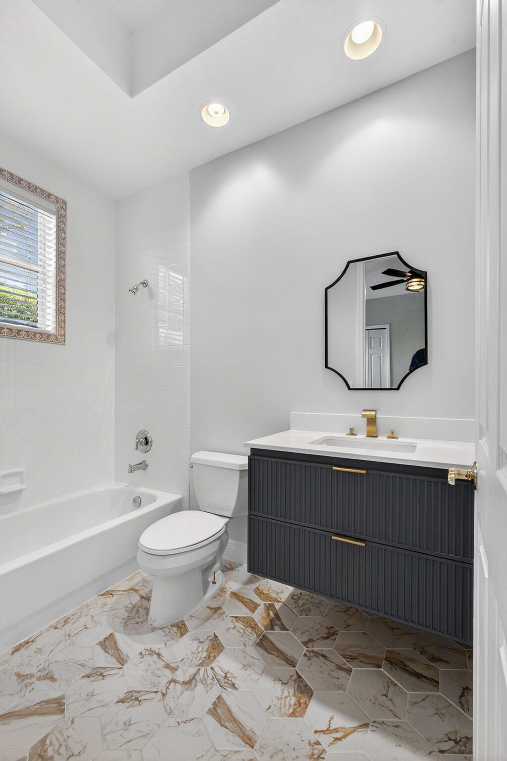 6778 Oakmont Way, West Palm Beach, FL 33412 Photo