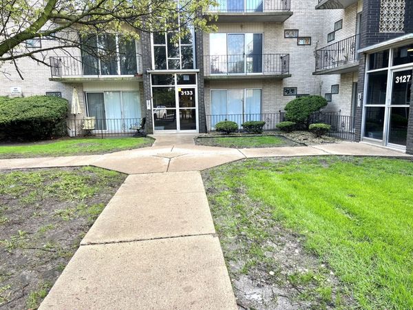 3133 Bernice Road , Unit 2, Lansing, IL 60438