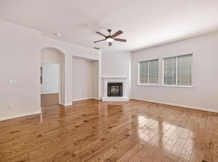 9729 Marbella Ct, Elk Grove, CA 95624 Photo