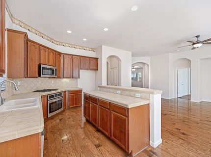 9729 Marbella Ct, Elk Grove, CA 95624 Photo