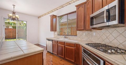 9729 Marbella Ct, Elk Grove, CA 95624 Photo