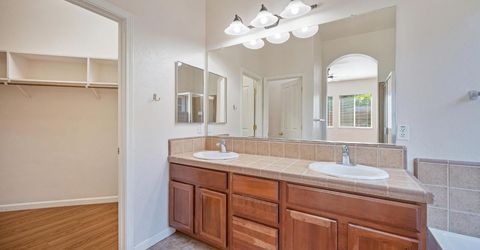 9729 Marbella Ct, Elk Grove, CA 95624 Photo