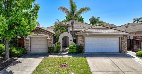 9729 Marbella Ct, Elk Grove, CA 95624 Photo