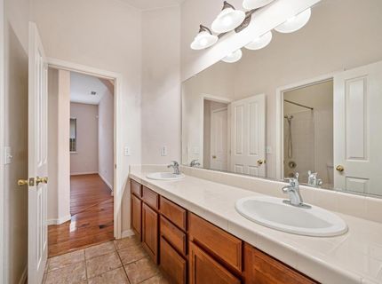 9729 Marbella Ct, Elk Grove, CA 95624 Photo