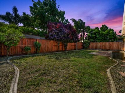 9729 Marbella Ct, Elk Grove, CA 95624 Photo