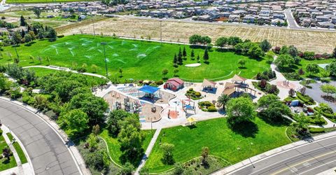 9729 Marbella Ct, Elk Grove, CA 95624 Photo
