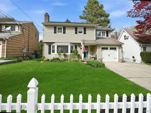 6 Butler Place , Northport, NY 11768