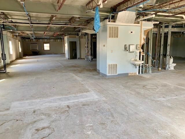 900 Bowman Road  Photo 5