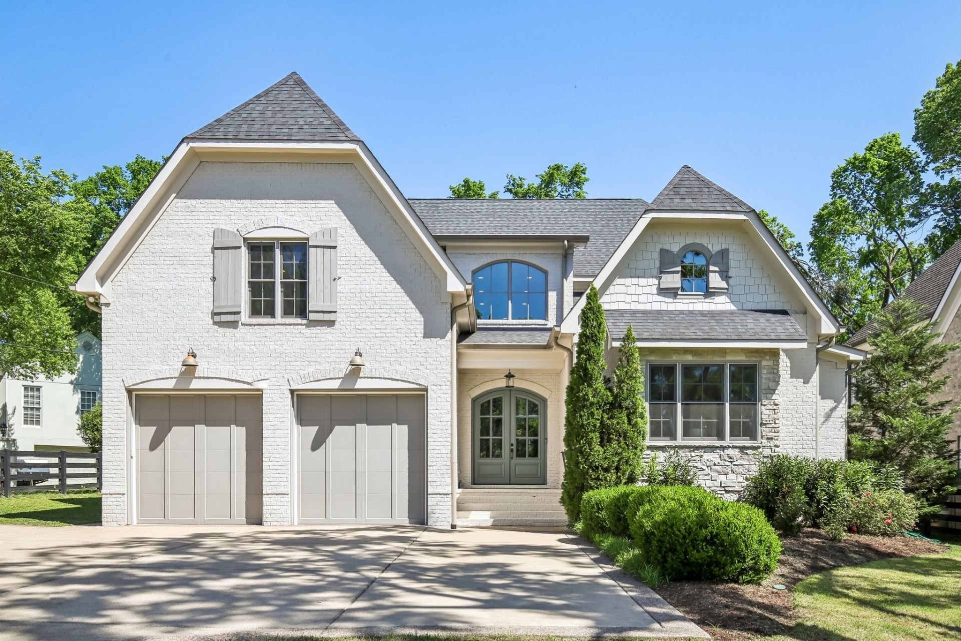 1126 Battery Ln, Nashville, TN 37220 Main Photo