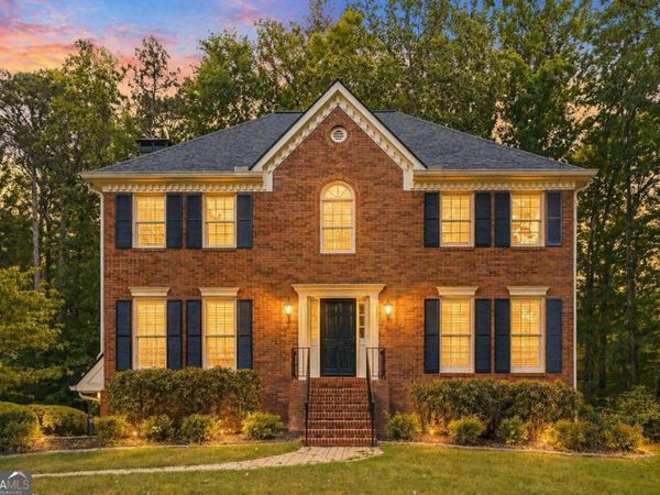 1566 Pine Creek Way, Woodstock, GA 30188