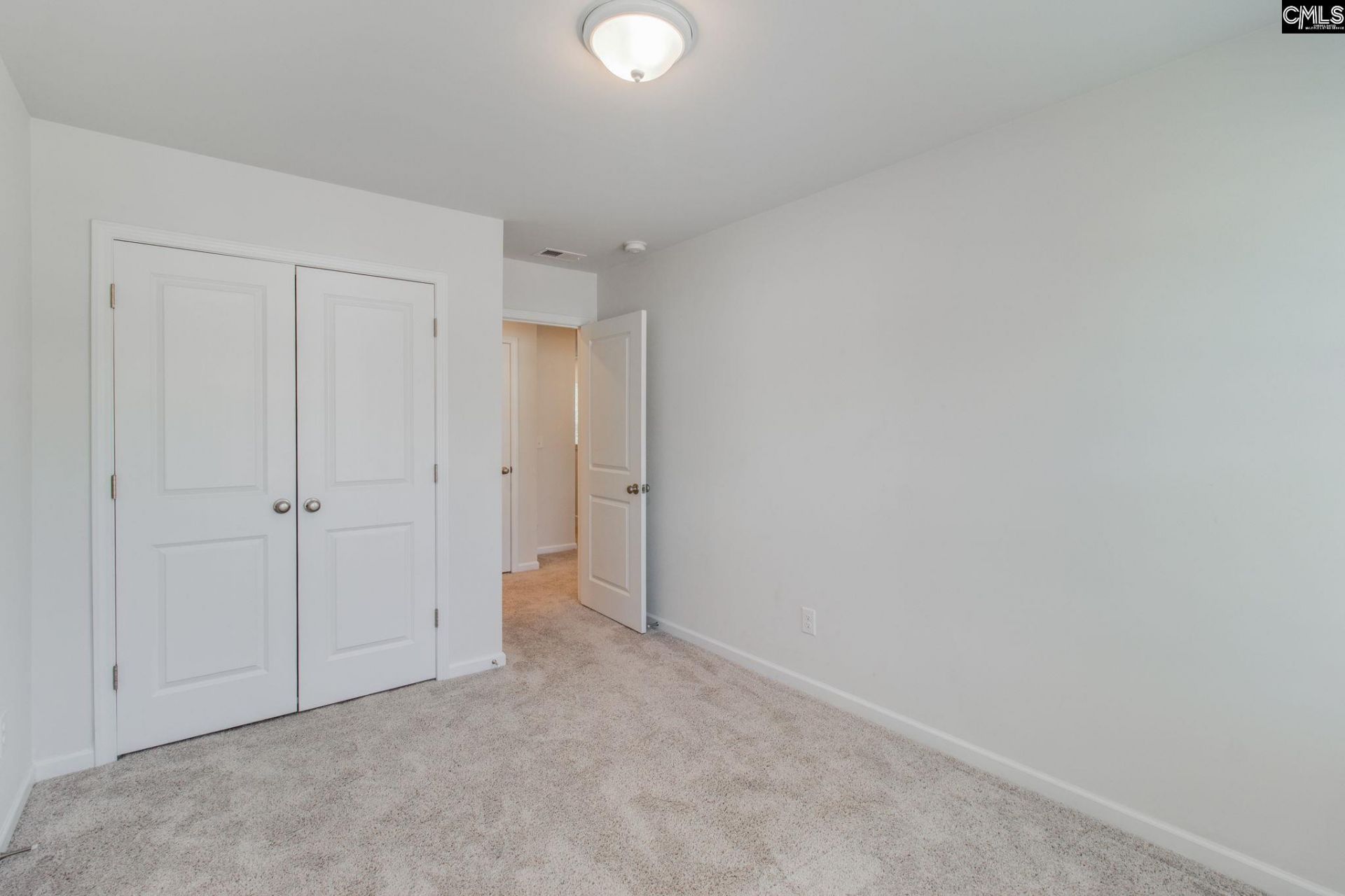 312 Reedmace Court Photo 24