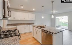 312 Reedmace Court  photo 4