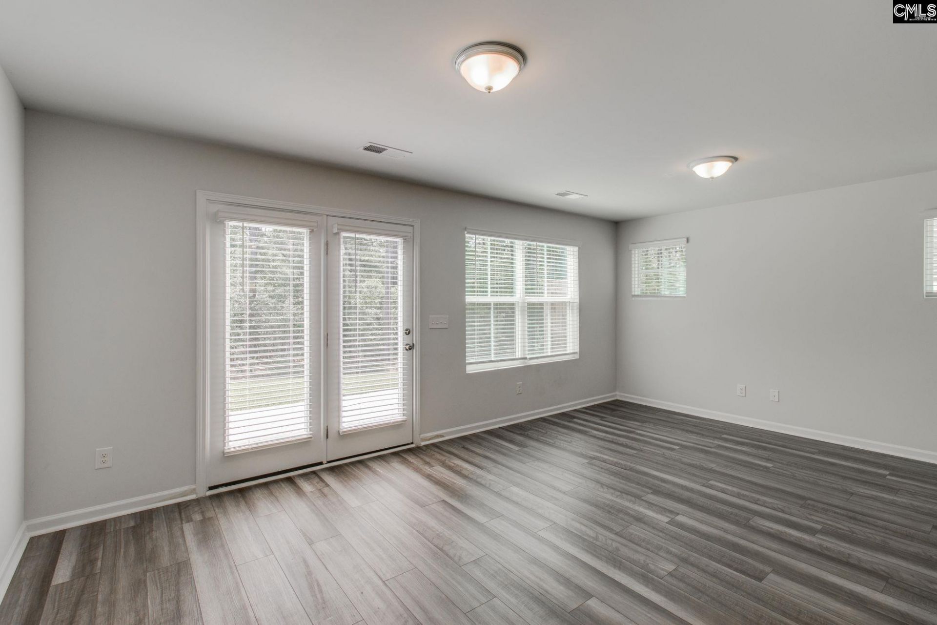 312 Reedmace Court Photo 7