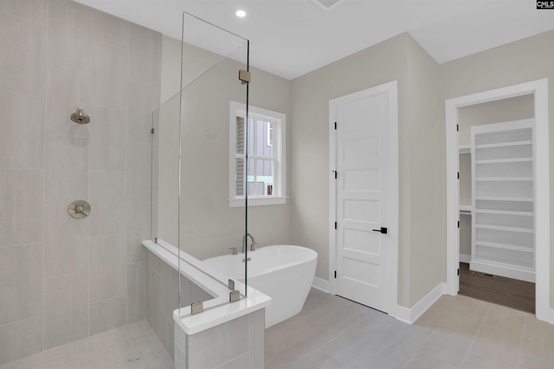 1040 Refuge Place  Photo 32