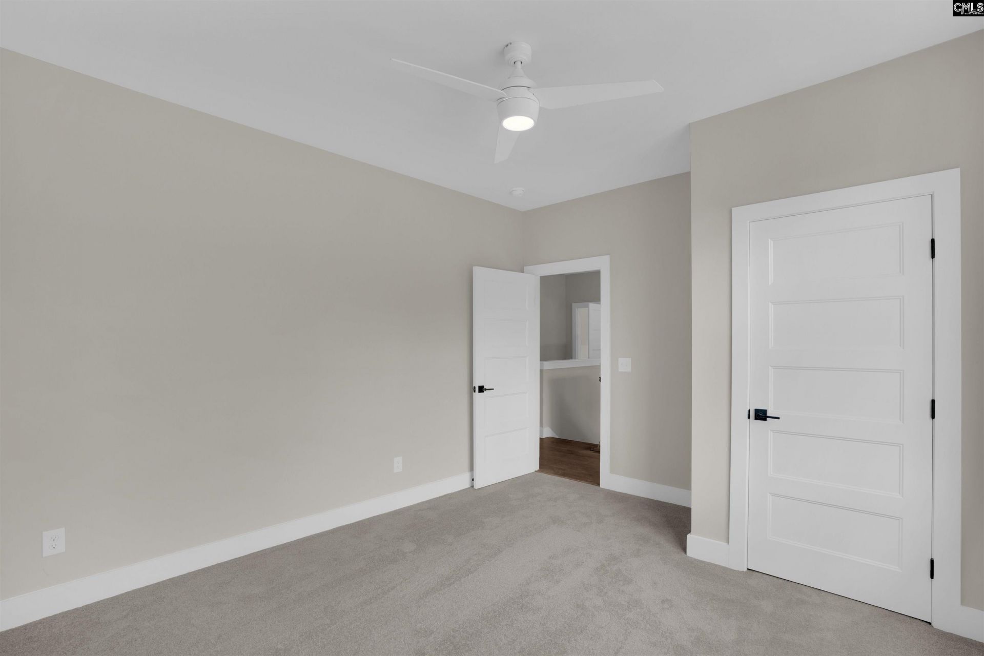 1040 Refuge Place  Photo 37