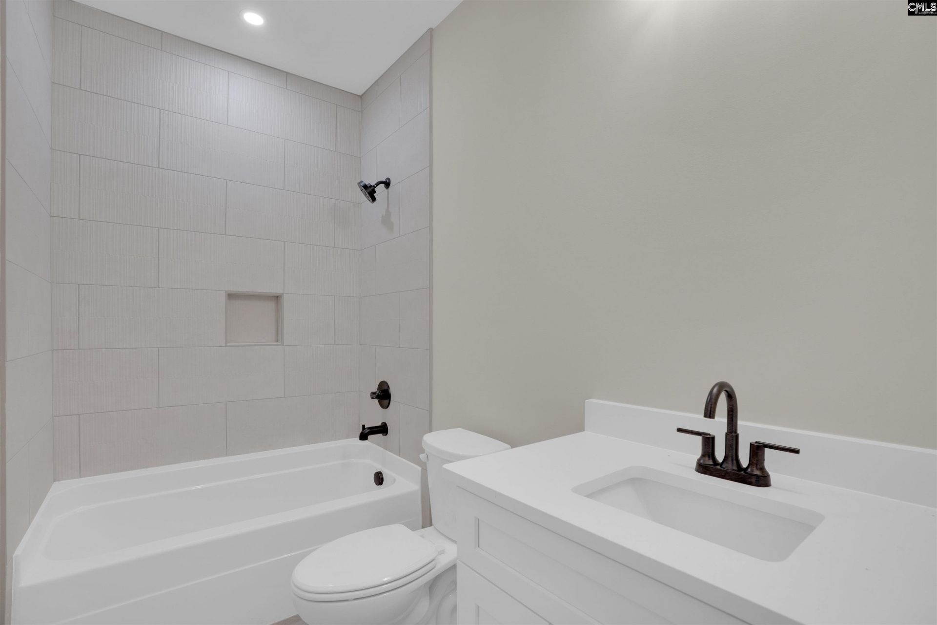 1040 Refuge Place  Photo 44