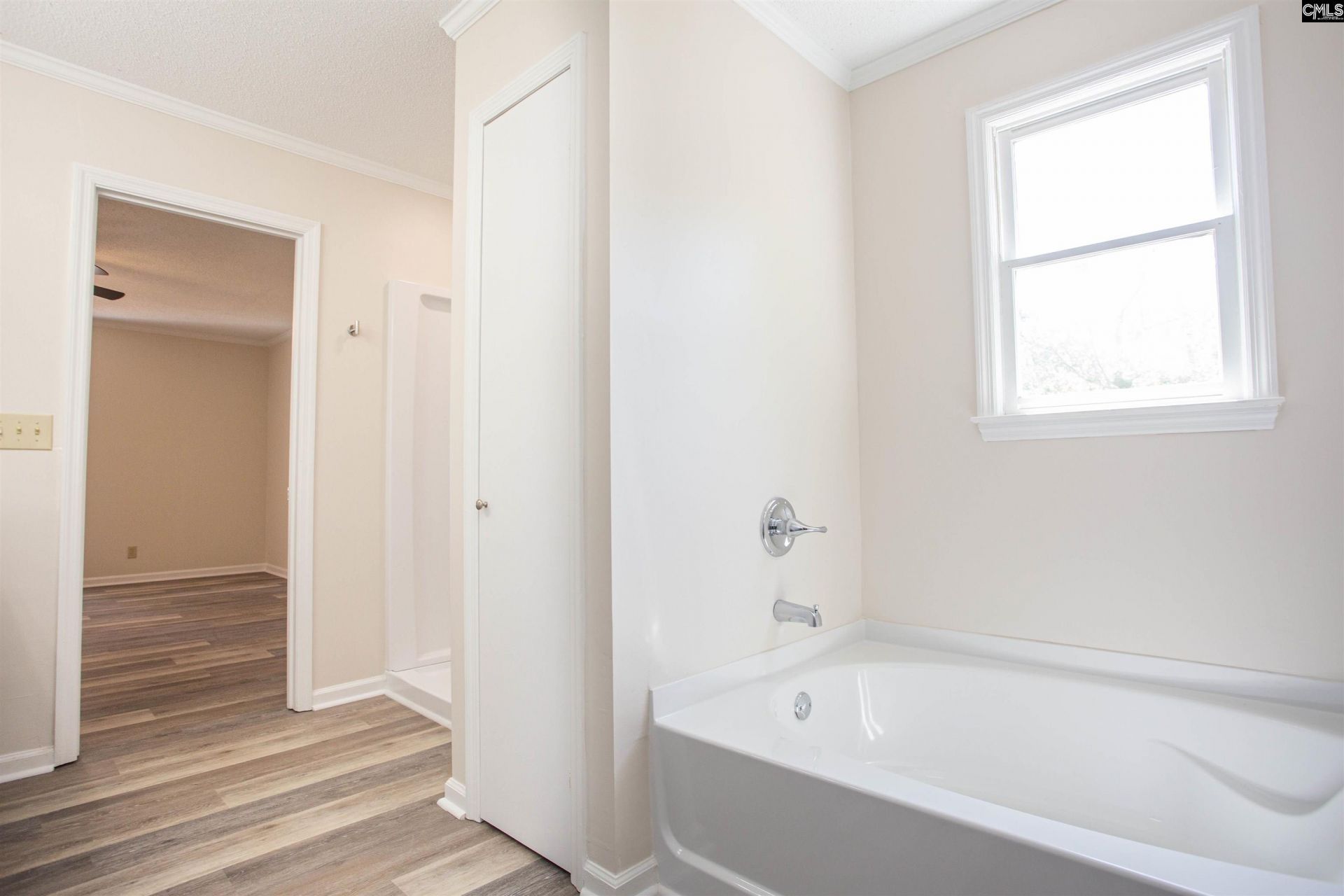 1611 Lewis Street Photo 19