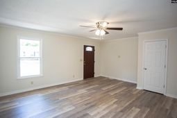 1611 Lewis Street photo 4