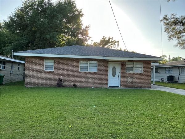 3159 DEE Street , Slidell, LA 70458