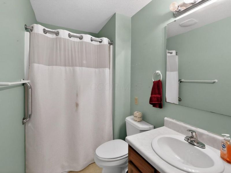 1203 W Vine Street, Mount Vernon, OH 43050 Photo 17