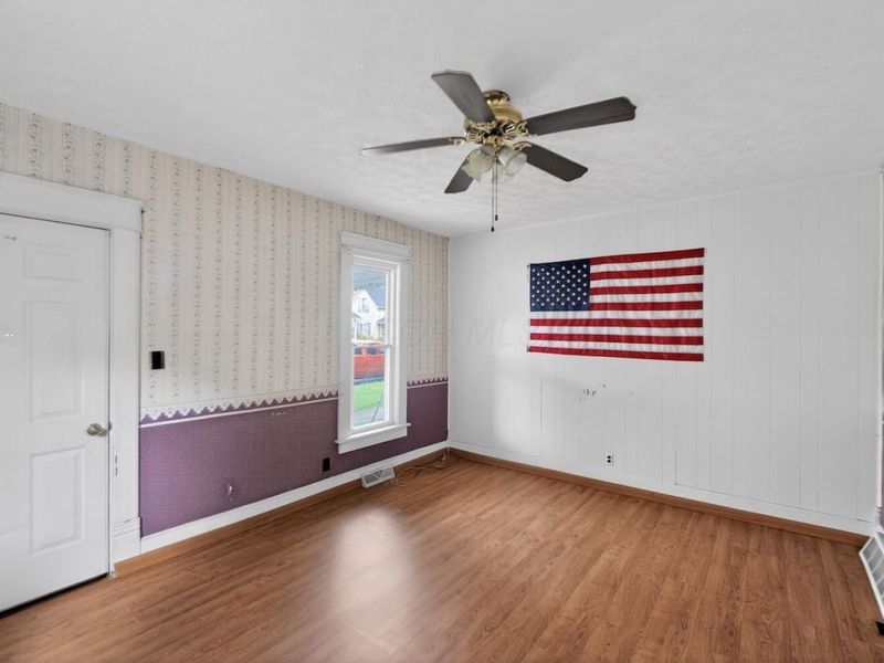 1203 W Vine Street, Mount Vernon, OH 43050 Photo 2