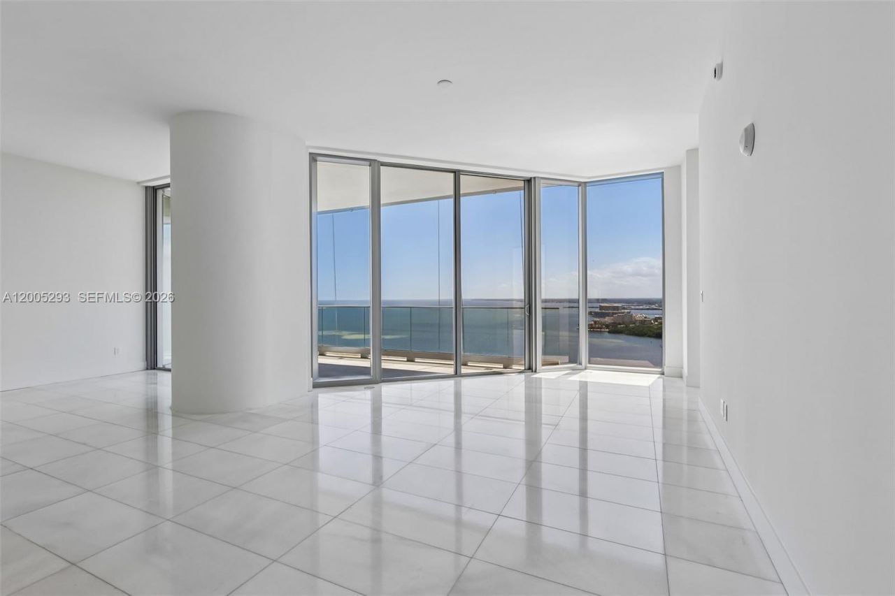 175 SE 25 Rd , Unit 2803, Miami, FL 33129 Photo