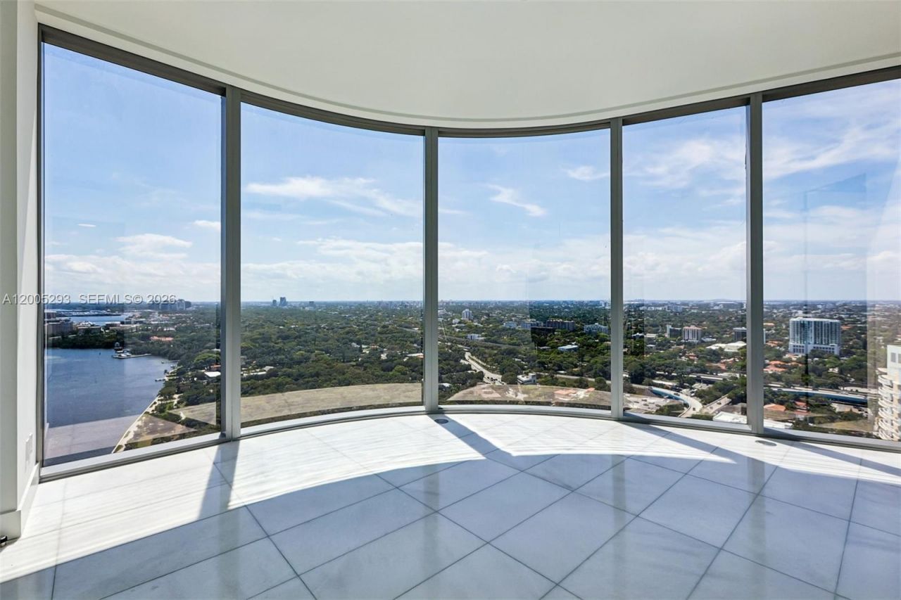 175 SE 25 Rd , Unit 2803, Miami, FL 33129 Photo